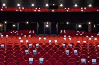 Ruim 56 miljoen euro extra voor cultuursector