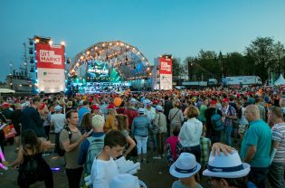 Uitmarkt gaat digitaal