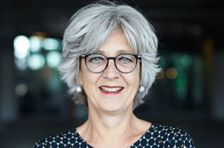 Henriëtte Post vertrekt bij Fonds Podiumkunsten